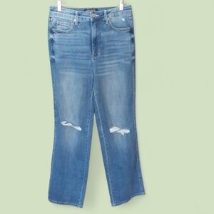 Judy Blue Distressed Jeans. Size11/30. Very Good Condition. 32"Inseam. 9.5" Cuff